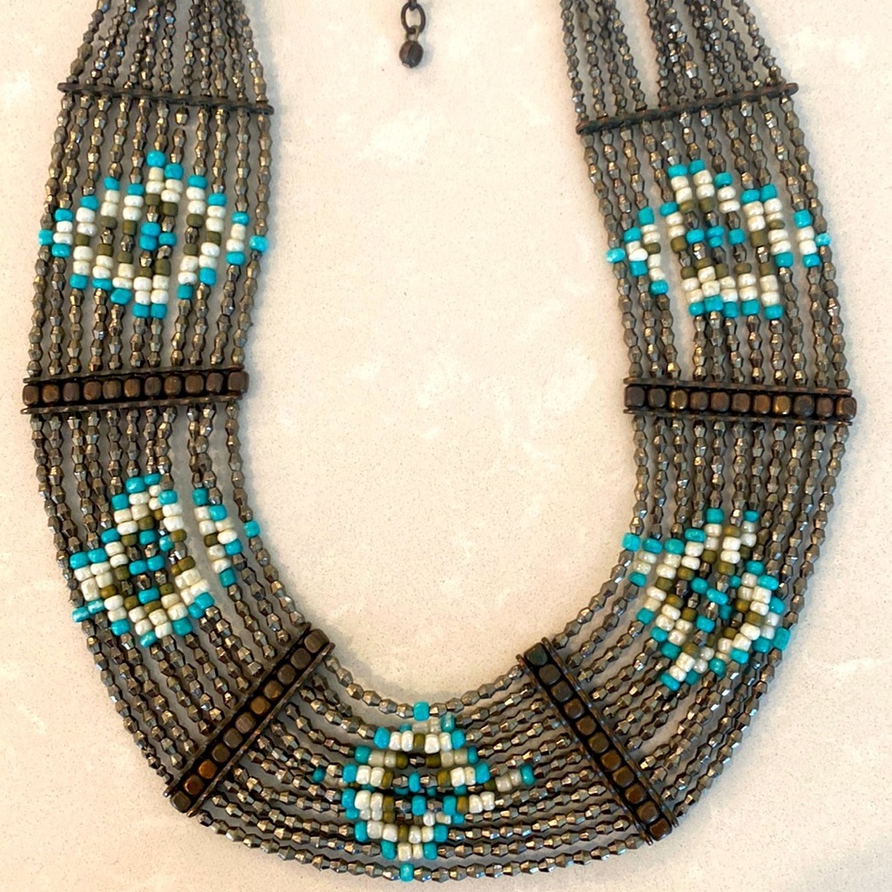 Diamond Pattern Beaded Statement Necklace Euc - image 8